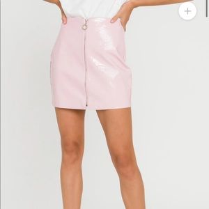 Zipper Detail Leather Mini Skirt